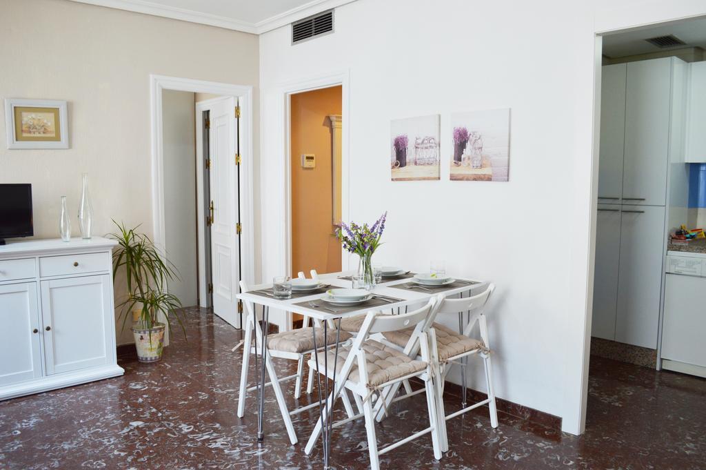Bonito Apartamento Junto Al Palacio De Viana Cordoba Exterior photo